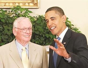 Obama and Aldrin praise Armstrong
