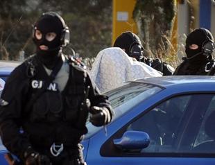 Five PKK militants detained in secret French operation