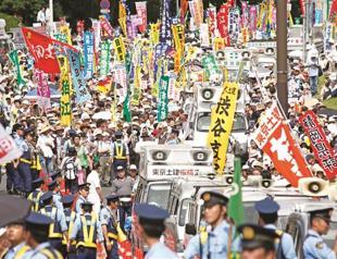 Japan under fire for nuke plan