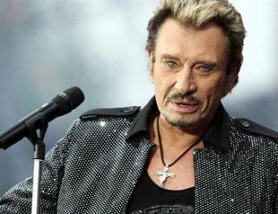 Elderly French Elvis rushed to hospital