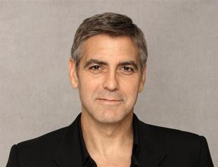 Clooney aids Obama campaign with Geneva fundraiser