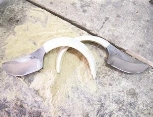 Knives like works of art