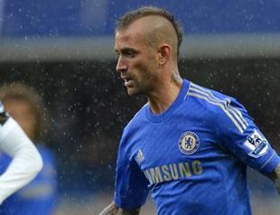 Fenerbahçe signs Raul Meireles