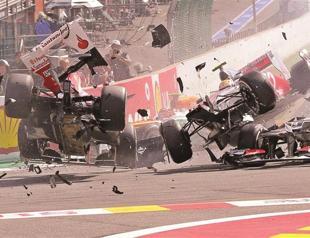 Grosjean will learn, says Lotus chief