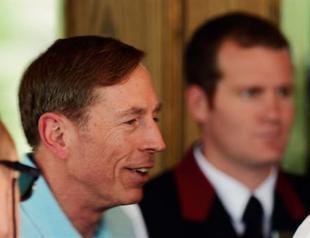 CIA chief Petraeus meets Fidan