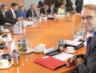 Head of Bundesbank threatened to step down