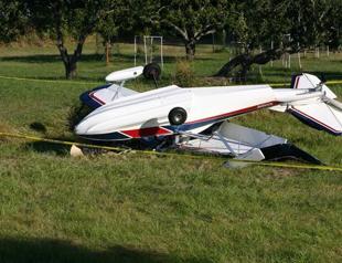 Author Richard Bach injured in US plane crash