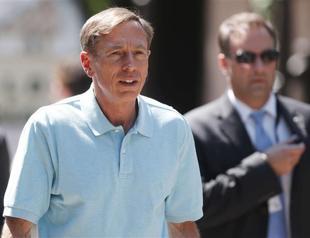 CIA chief Petraeus pays surprise visit to Turkey