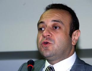 Turkeys EU minister invites Christofias to football game