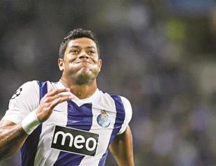 Zenit reveals ambition with swoop of Hulk