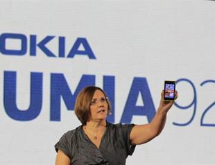 Nokia reveals new flagship phone: Lumia 920