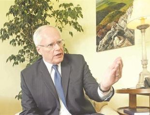 Ex-envoy in Turkey joins think tank