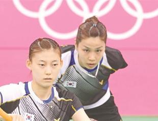 S Korea lifts domestic bans on its players