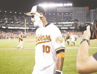 Baltimore Orioles fend off Yankees to win 10-6