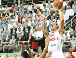 Turkey eyes Portugal win to grab EuroBasket ticket