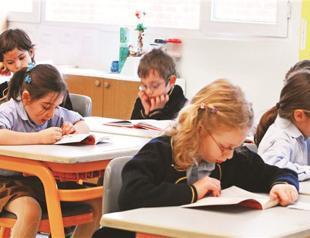 Commission disagree on religious teaching control