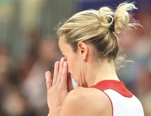 Medal hopes fade away in basketball