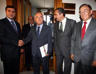 Toward an AKP-MHP Constitution