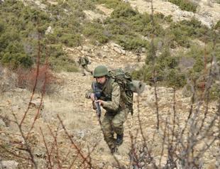 Two soldiers killed in clashes in southeastern Turkey