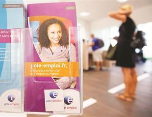 France confirms 0.1 pct contraction