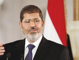 Egypt hosts 1st regional meeting on Syria crisis