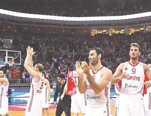 Turkey punches ticket to Eurobasket 2013
