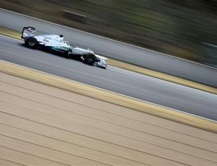 F1 stars pay tribute to unsung hero Watkins