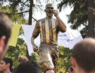 Alex statue a beautiful gesture to the Fener captain
