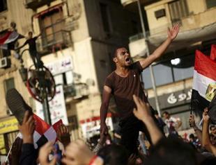 Egyptians threaten more protests after Mubarak verdict