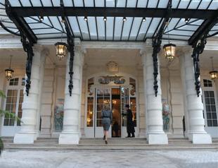 Saudi princess tries to leave Paris hotel without paying $7.4 mln bill