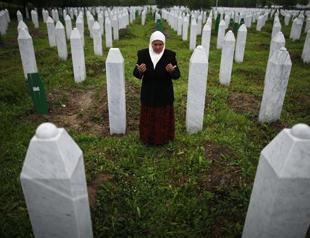 EU rejects Serb leaders no genocide in Srebrenica