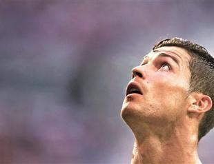 Ronaldo focused on winning, not contracts