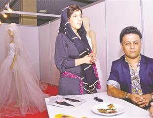 Iranian-style bridal dresses in Istanbul