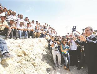 Workers strike during Kılıç’s visit to Mersin
