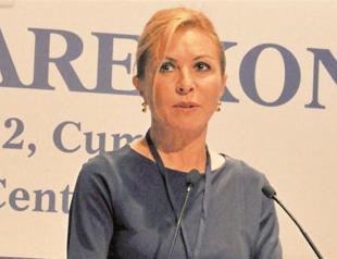 Polarization deepens, says industrialist