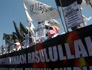 Google blocks anti-Islam film in Indonesia and India