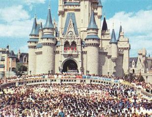 Tourism supporting US economy