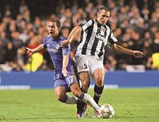 Juventus rallies to disappoint Chelsea
