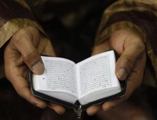 Greek Muslims say denied religious rights