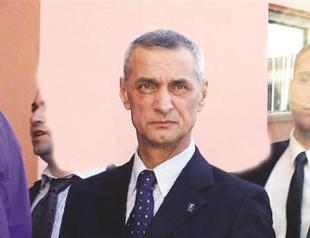 Suspect Alan to remain MP until top court rules