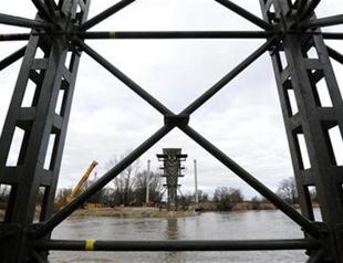 Slovak lawmakers reject online vote to name bridge after Chuck Norris