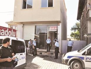 Newspaper owner kills Press authority official