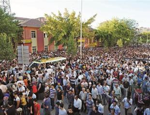 Turkey bids farewell to ‘Plectrum of the Steppe’