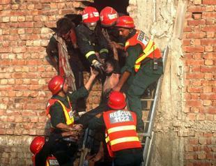 Firefighters called to take 320-kilo French man to hospital