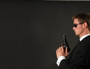 Swiss intelligence worker stole documents: defence