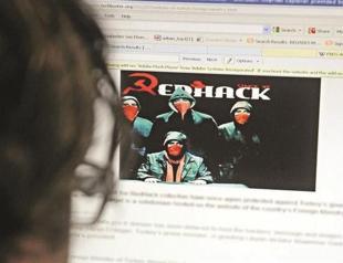 Hacker group says to have ‘friends’ in anti-hacker team
