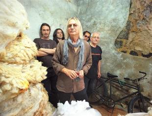 Veteran rock band in Beyoğlu