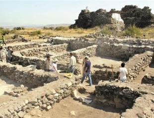 Castle findings point toward tolerance of Ottoman state