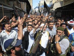 Hezbollah calls for week of Lebanon demos over film