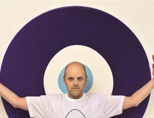 Gavin Turk show opens at Galerist